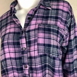 3/$25❗️ Wild Fabel Oversize Lavender Plaid Flannel